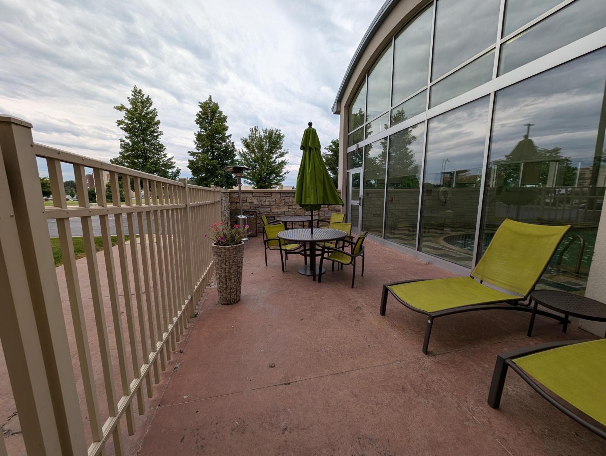 Springhill Suites By Marriott Chicago Waukegan/Gurnee Eksteriør billede